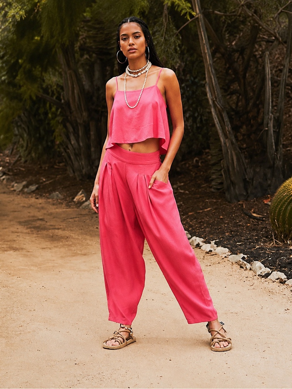 Free People| ‘Struttin’ Wide Leg Linen Set - Picture 4 of 6